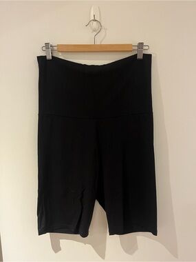 Storq Signature Maternity Biker Shorts. Size L. Black.